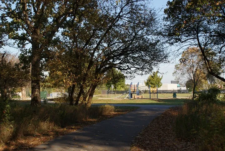 Description of Image